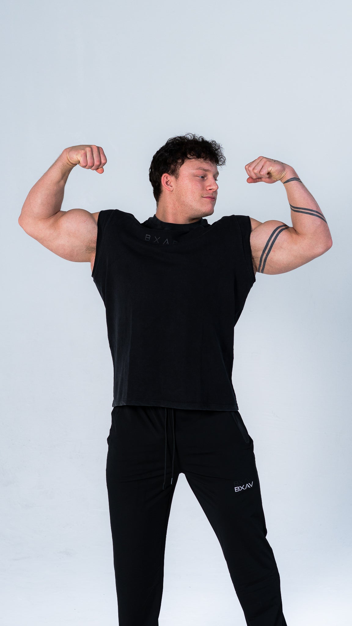 Capped Sleeve T-Shirt (Vintage Black)